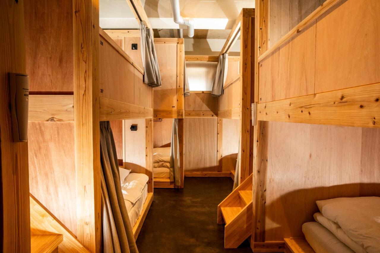 The Gate Hostel Фукуока Екстериор снимка